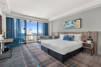 Room, 1 King Bed, Ocean View (High Floor)