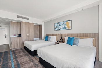 Room, 2 Queen Beds, Ocean View