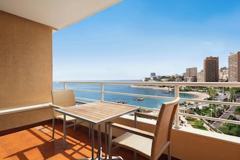 Deluxe Room, 1 King Bed, Balcony, Partial Sea View