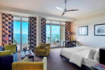 Junior Suite, 1 King Bed, Sea View (Balcony)