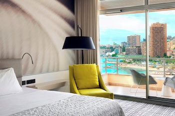 Premium Room, 1 King Bed, Balcony, Partial Sea View