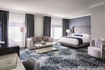 Suite, 1 King Bed