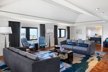 Suite, Multiple Beds