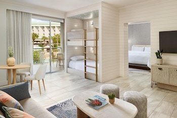 Suite, 1 Double Bed, Balcony, Resort View
