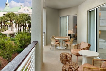 Suite, 1 Double Bed, Balcony, Resort View