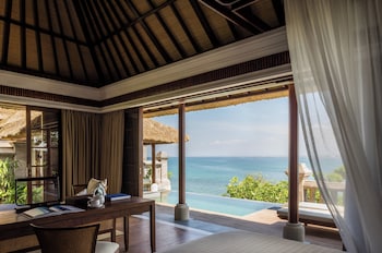 Premier Villa, 1 King Bed (Ocean)