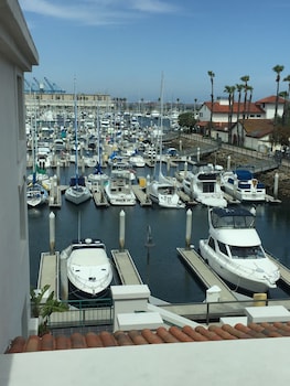 Marina View - 2 Queens