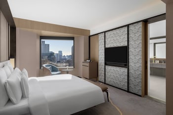 Suite, 2 Twin Bed and 1 King Bed, Club Lounge Access (Miyabi)