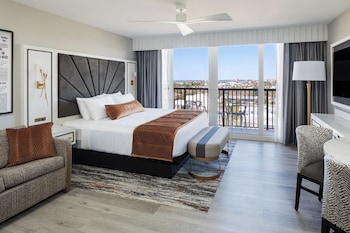 Room, 1 King Bed, Bay View