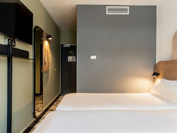 Twin Room, Non Smoking