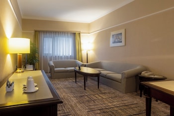 Suite, 1 Bedroom, Club Lounge Access, Garden View
