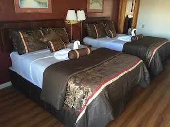 Room, 2 Double Beds, Non Smoking
