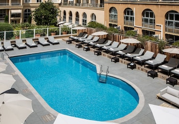 Deluxe Room, Pool View