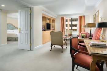 Suite, 1 Bedroom- 600 Square Feet