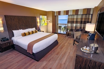 Luxury Room, 1 King Bed, Non Smoking, Terrace