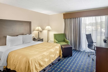 Standard Room, 1 Queen Bed, Non Smoking