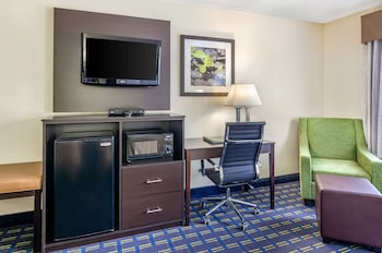 Room, 2 Queen Beds, Accessible, Non Smoking
