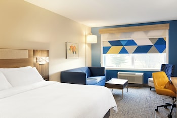Standard Room, 1 King Bed with Sofa bed
