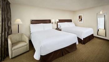 Standard Room, 2 Queen Beds, Non Smoking, Patio (Atrium View)