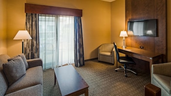 Suite, 1 Queen Bed, Non Smoking, Patio (Atrium View;with Sofabed)