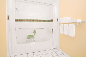 Room, 2 Queen Beds, Accessible
