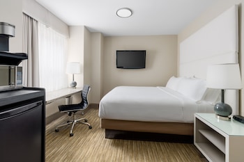 Standard Room, 1 King Bed