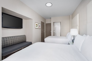 Standard Room, 2 Double Beds
