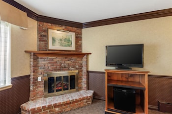 Standard Room, 1 Double Bed, Non Smoking, Fireplace
