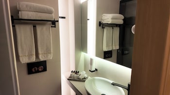 Twin Room, Sea View