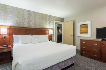 Suite, 1 Bedroom, Balcony (Hearing Accessible)