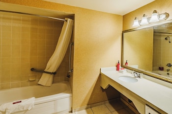 Standard Room, 1 King Bed, Accessible, Refrigerator & Microwave