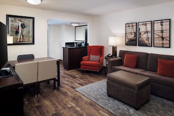 Premium Suite, 1 King Bed, Non Smoking