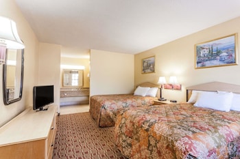 Room, 2 Double Beds, Non Smoking