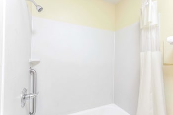 Room, 1 King Bed, Accessible
