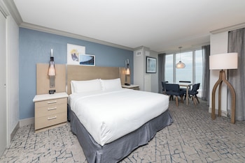 Suite, 1 King Bed