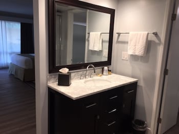 Standard Room, 1 King Bed, Non Smoking, Refrigerator & Microwave