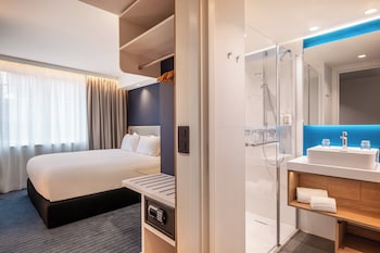 Standard Room, 1 Queen Bed with Sofa bed