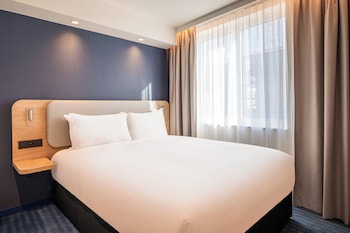 Standard Room, 1 Queen Bed with Sofa bed
