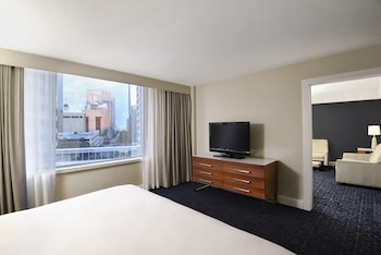 Room, 1 King Bed with Sofa bed, Balcony