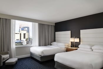 Room, 2 Double Beds, Accessible, Balcony (Mobility & Hearing, Bathtub)
