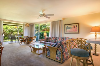 Condo, 2 Bedrooms, Garden View