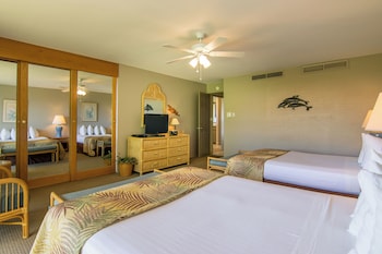 Condo, 2 Bedrooms, Partial Ocean View