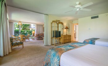 Condo, 2 Bedrooms, Garden View