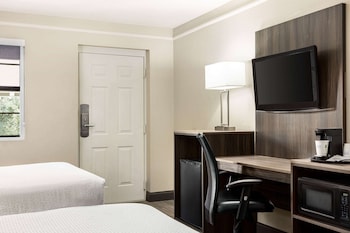 Room, 2 Double Beds, Non Smoking