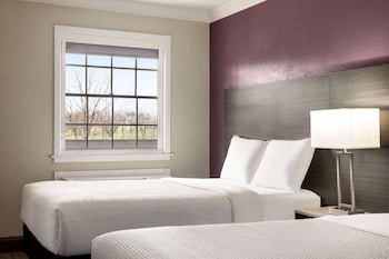 Room, 2 Double Beds, Accessible, Non Smoking (Mobility,Hearing,Roll-In Shower)