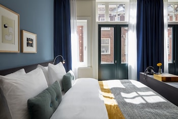 Junior Suite, 1 King Bed