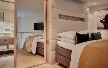 Suite (Duplex)