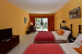 Twin Room, Garden View