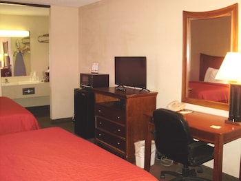 Deluxe Room, 2 Queen Beds
