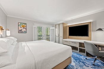 Standard Room, 1 King Bed